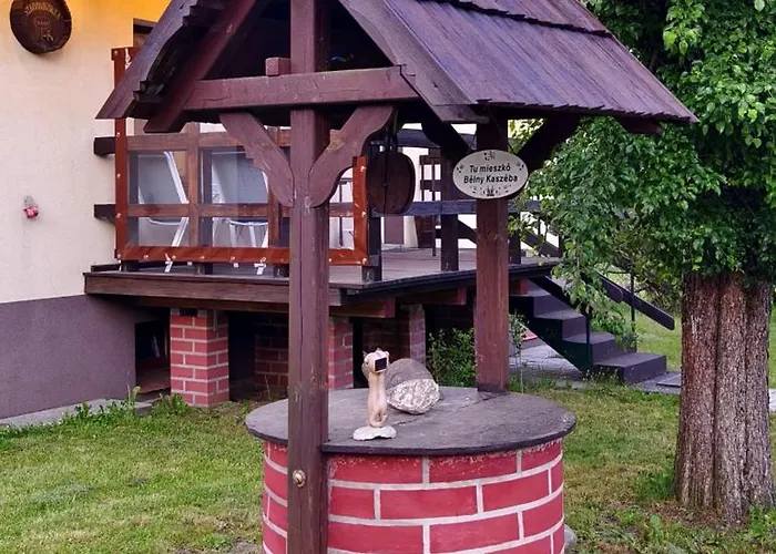 Kaszubskie Siedlisko Szkodnikowka * Skwierawy